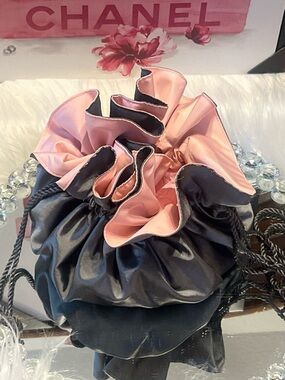 ANNICK GOUTAL Italy Elegant Satin gray and Pink Ruffle travel makeup bag